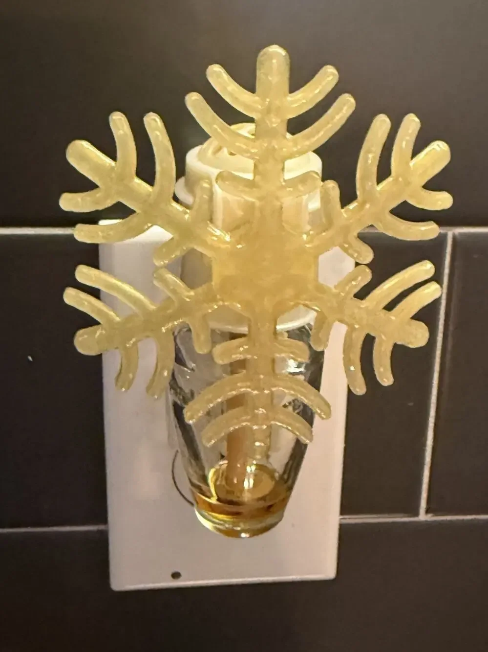 Bath & Body Works Wallflower Snowflake Plugin Home Fragrance Diffuser NO Light
